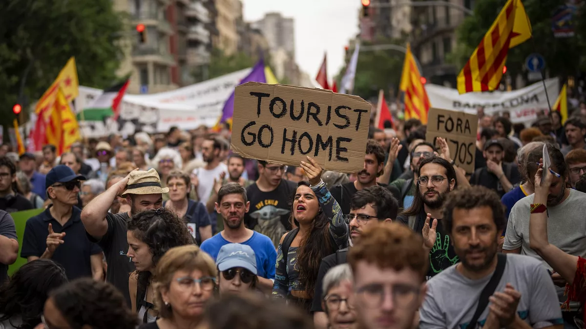 Espanha aperta o cerco contra o Airbnb: mais de 65 mil alojamentos devem sair do ar