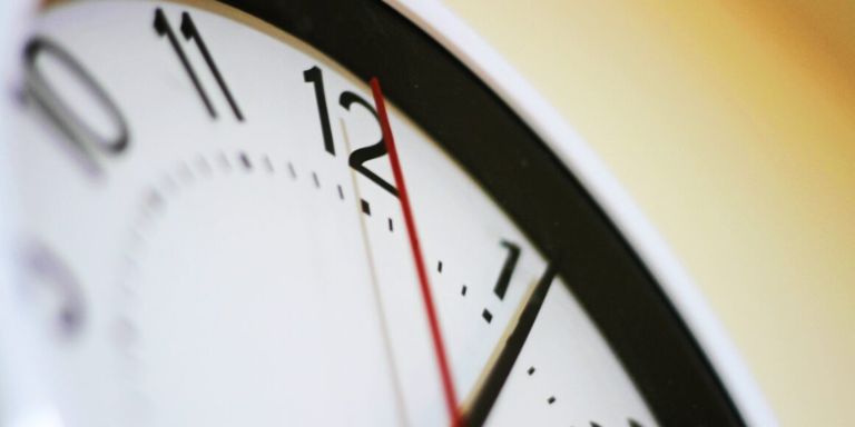 Horário de verão na Espanha começa no dia 30 de março: como funciona e o que muda