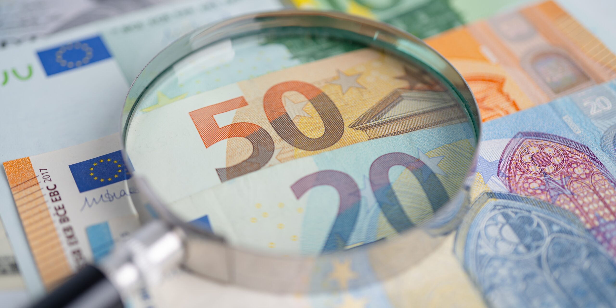 Salário Mínimo Espanhol em 2026: O Que Muda para Nômades Digitais?