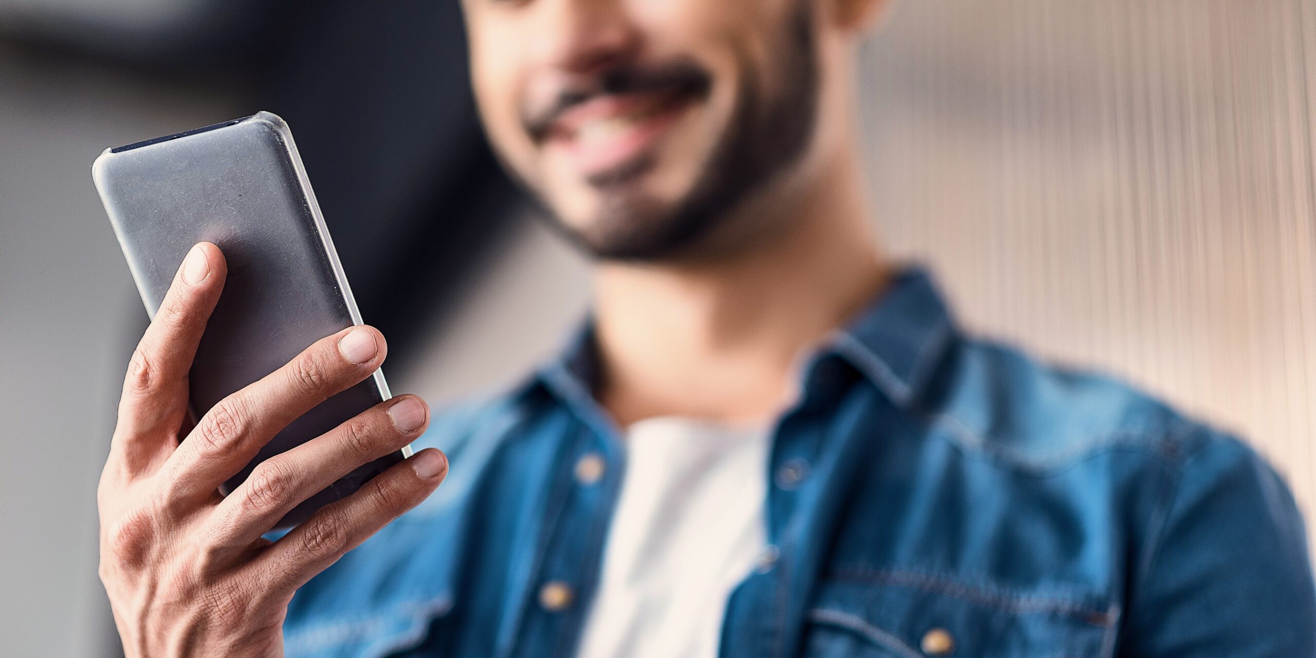 Plano de Dados na Espanha: Como Aproveitar o eSIM Grátis da Airalo